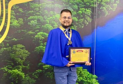 Secretário de Assistência Social de Boa Vista do Ramos, Jackson Trindade da Silva Júnior, é empossado como imortal da Academia de Literatura, Arte e Cultura da Amazônia